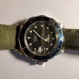 Invicta pro diver